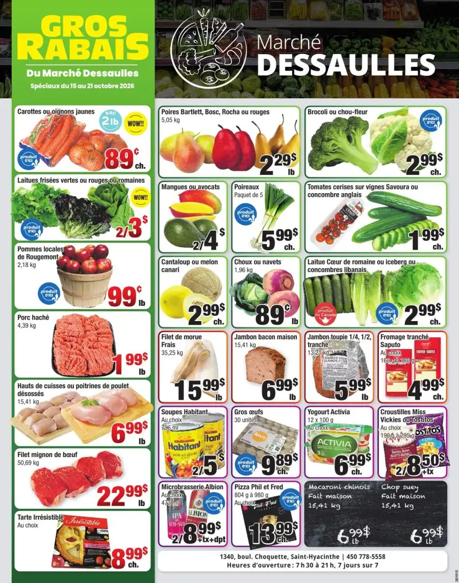 La page de couverture de la circulaire du Marché Dessaulles présente une ambiance colorée et accueillante, mettant en avant une variété de produits frais. On y trouve des fruits et légumes comme les poires, les brocolis et les tomates, ainsi que des viandes et des produits laitiers. Les promotions importantes incluent des rabais sur les carottes, le porc haché et les soupes Habitant. Des offres attrayantes sont clairement visibles, incitant à la découverte des produits.